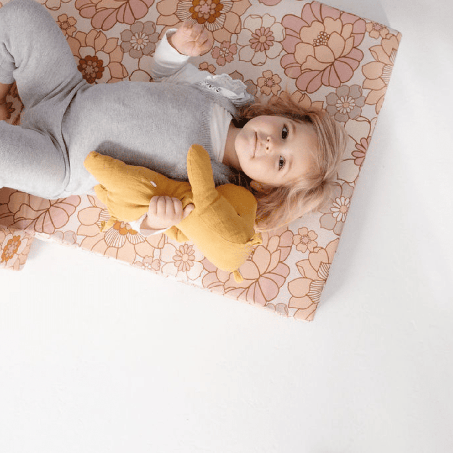 Blooms Play Couch Play Couch Toki Mats