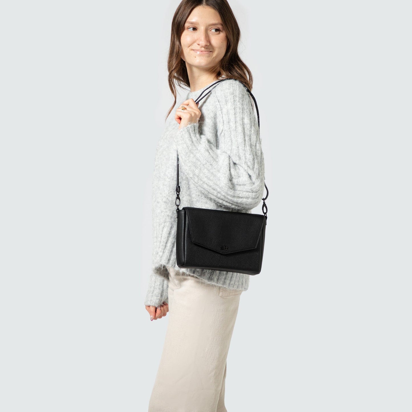 Ebony Classic Crossbody Classic Park Pack Bag Accessory