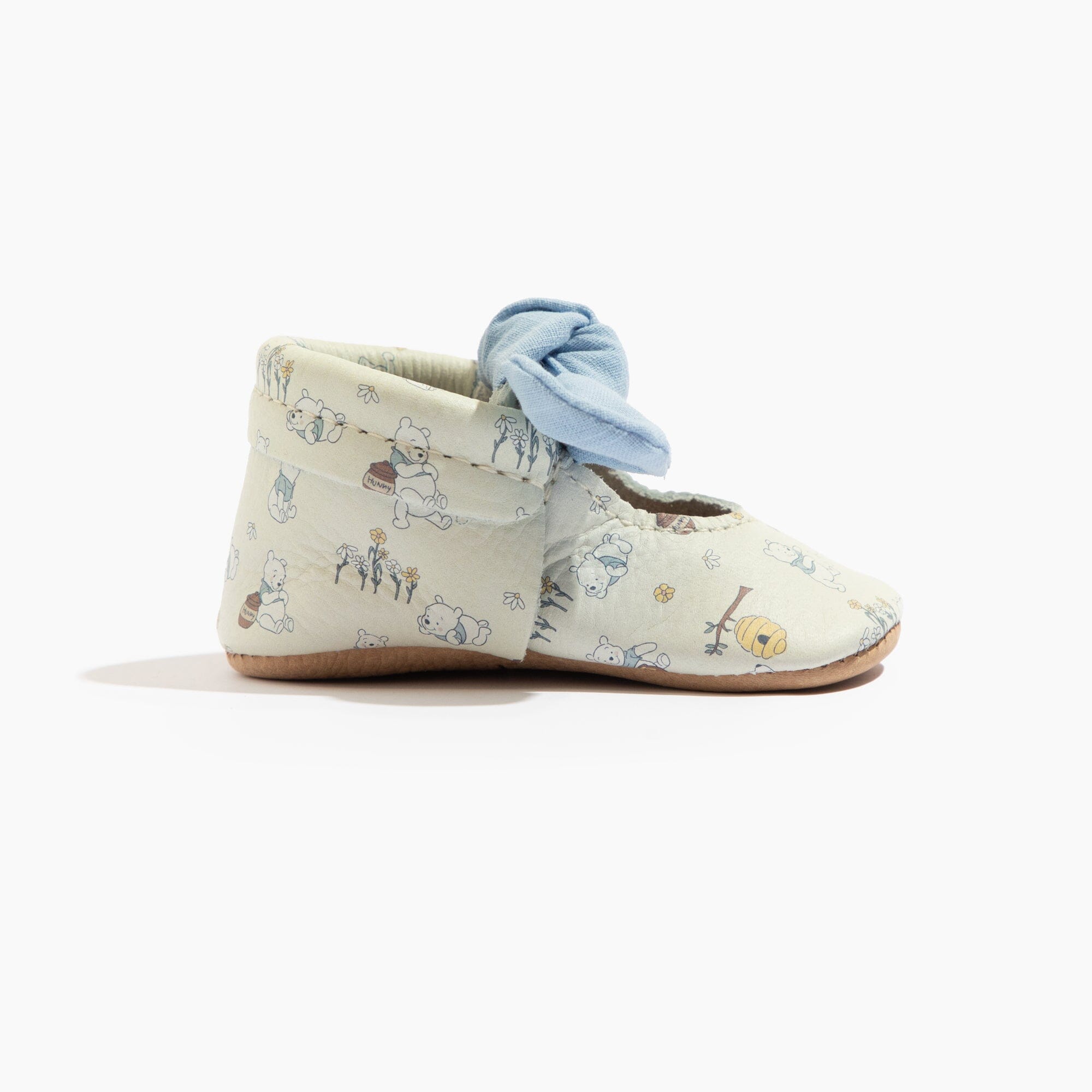 (Coming Soon) Disney Pooh Bear Linen Knotted Bow Baby Shoe Knotted Bow Mocc Soft Sole