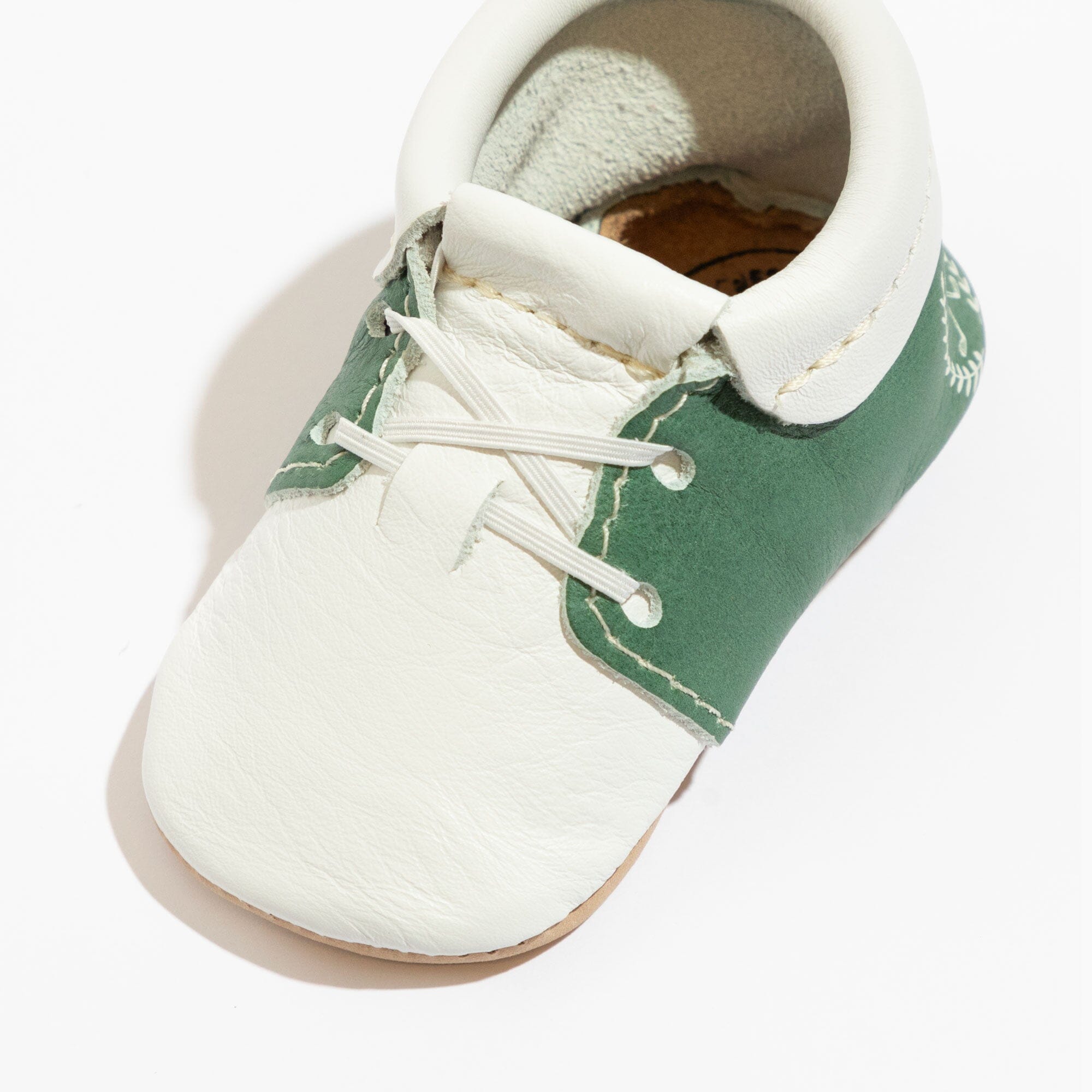 Hole-in-One Oxford Baby Shoe Oxford Soft Sole