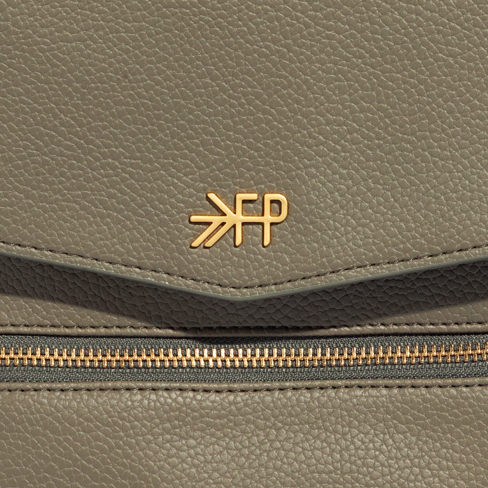 Sage Mini Classic Bag II Mini Classic Diaper Bag II Diaper Bag