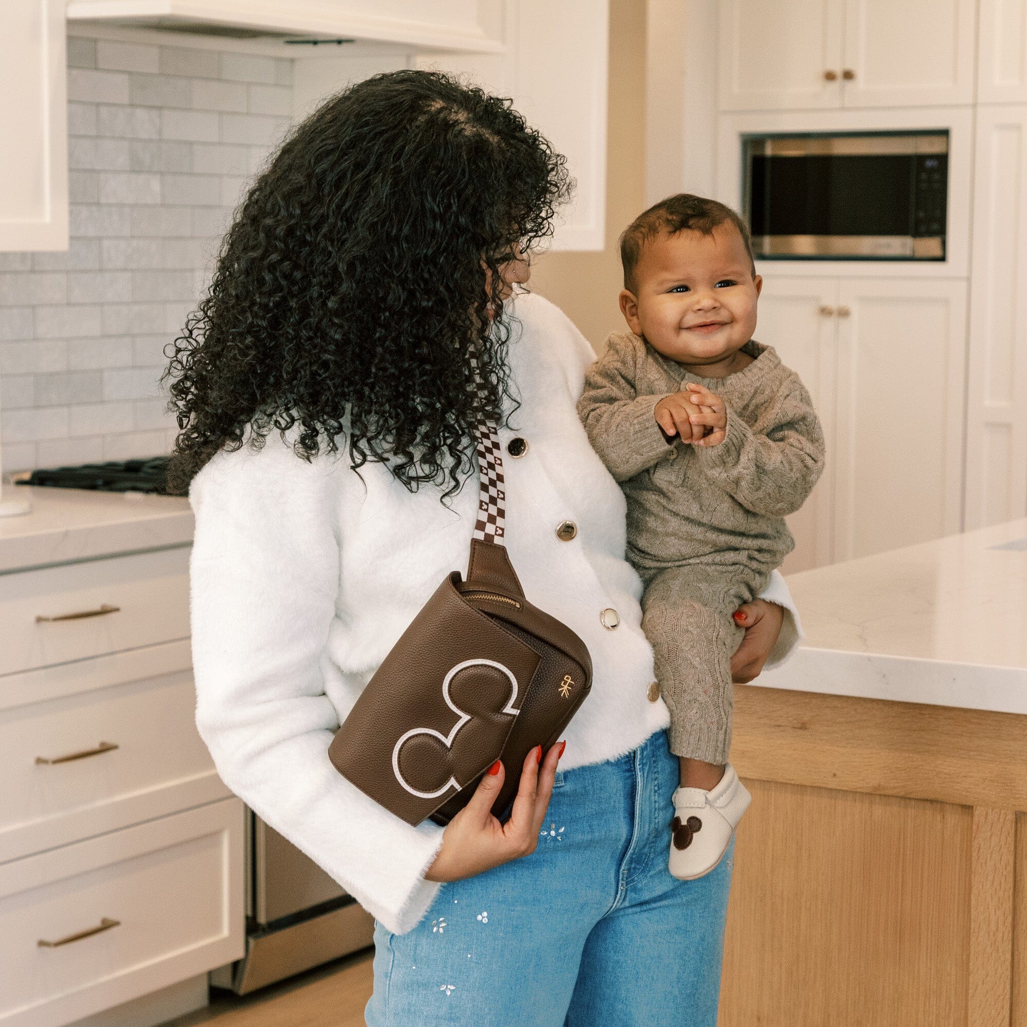 Disney Mocha Mickey Mouse Park Pack Classic Park Pack Bag Accessory