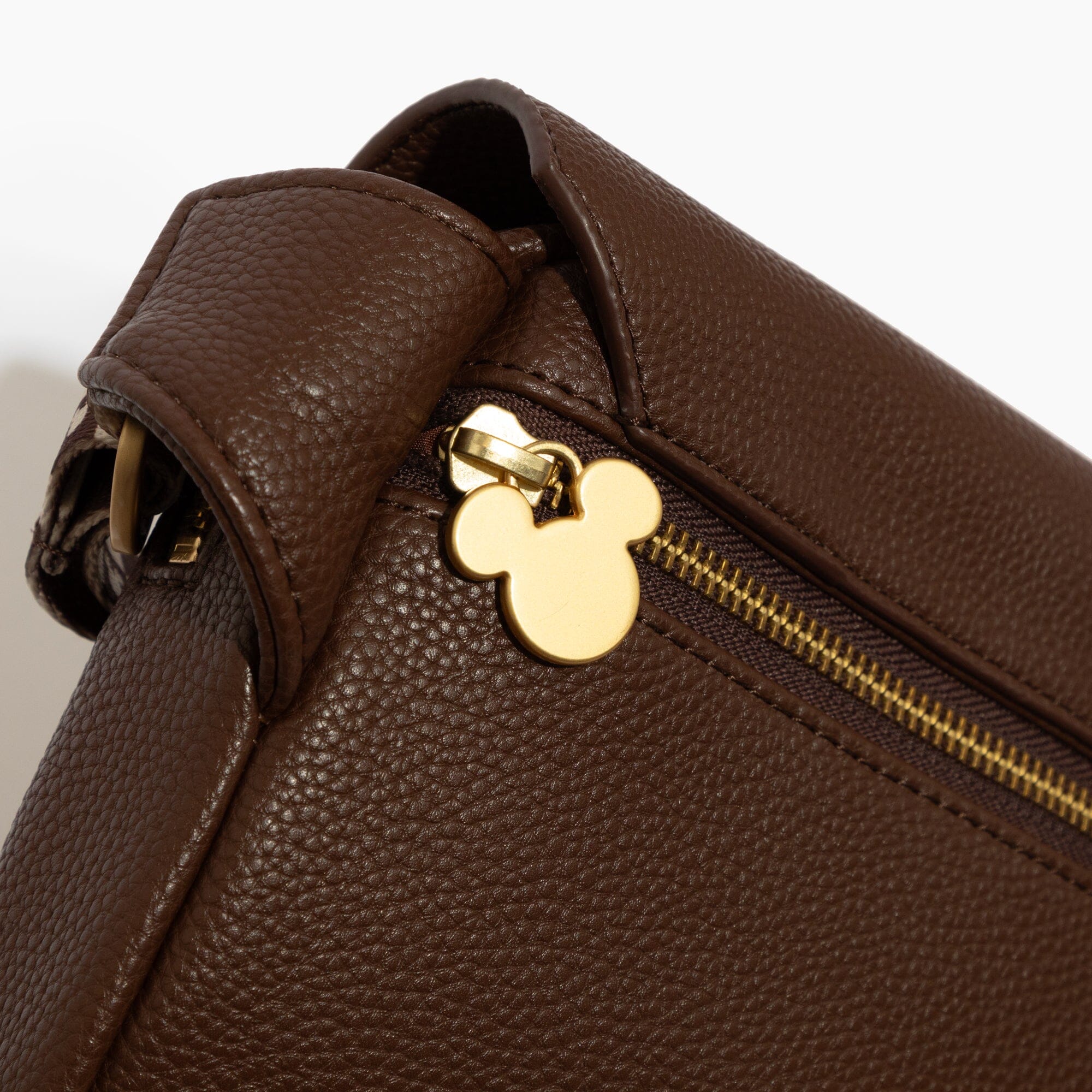 Disney Mocha Mickey Mouse Park Pack Classic Park Pack Bag Accessory