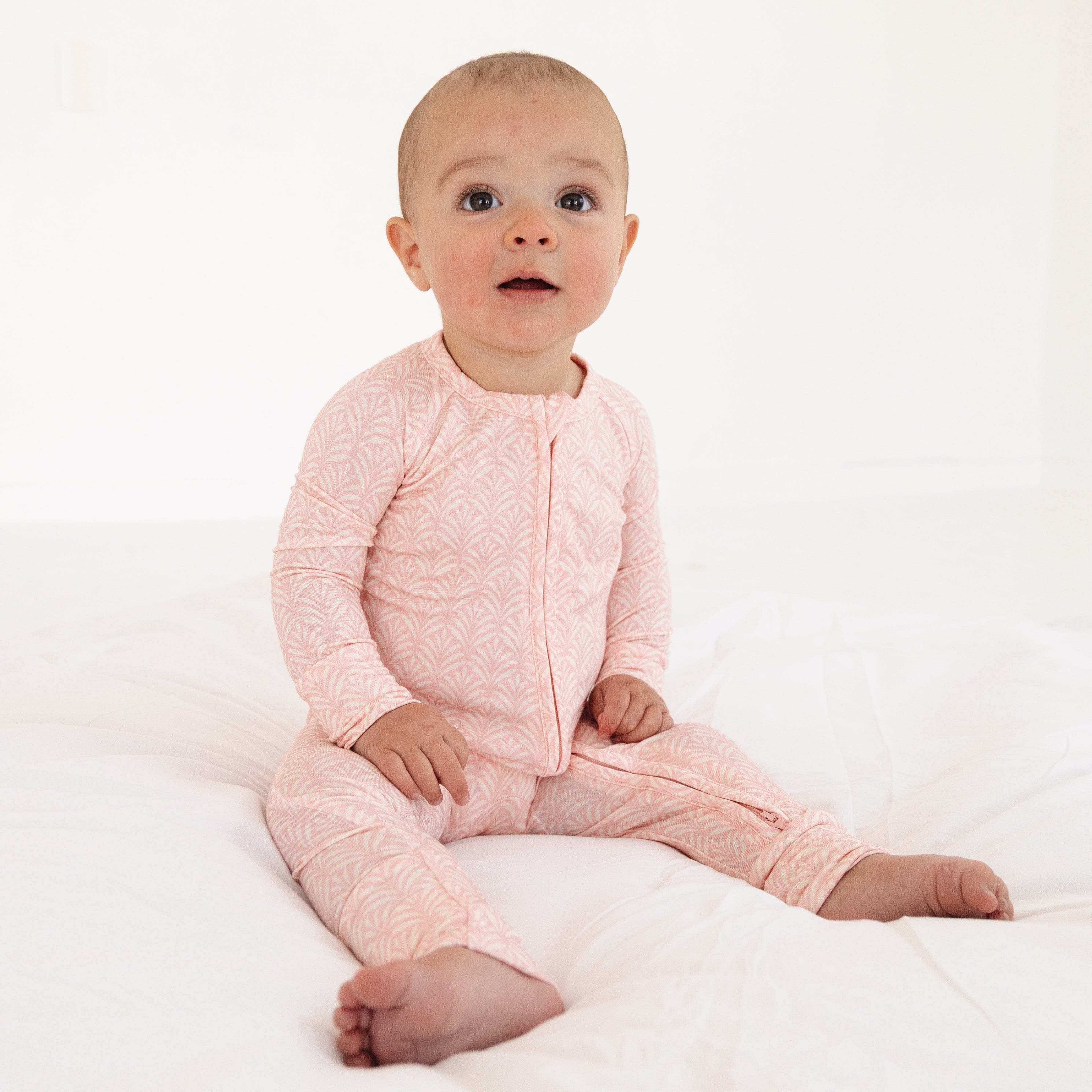 Pink Symphony Bamboo Sleeper Motette