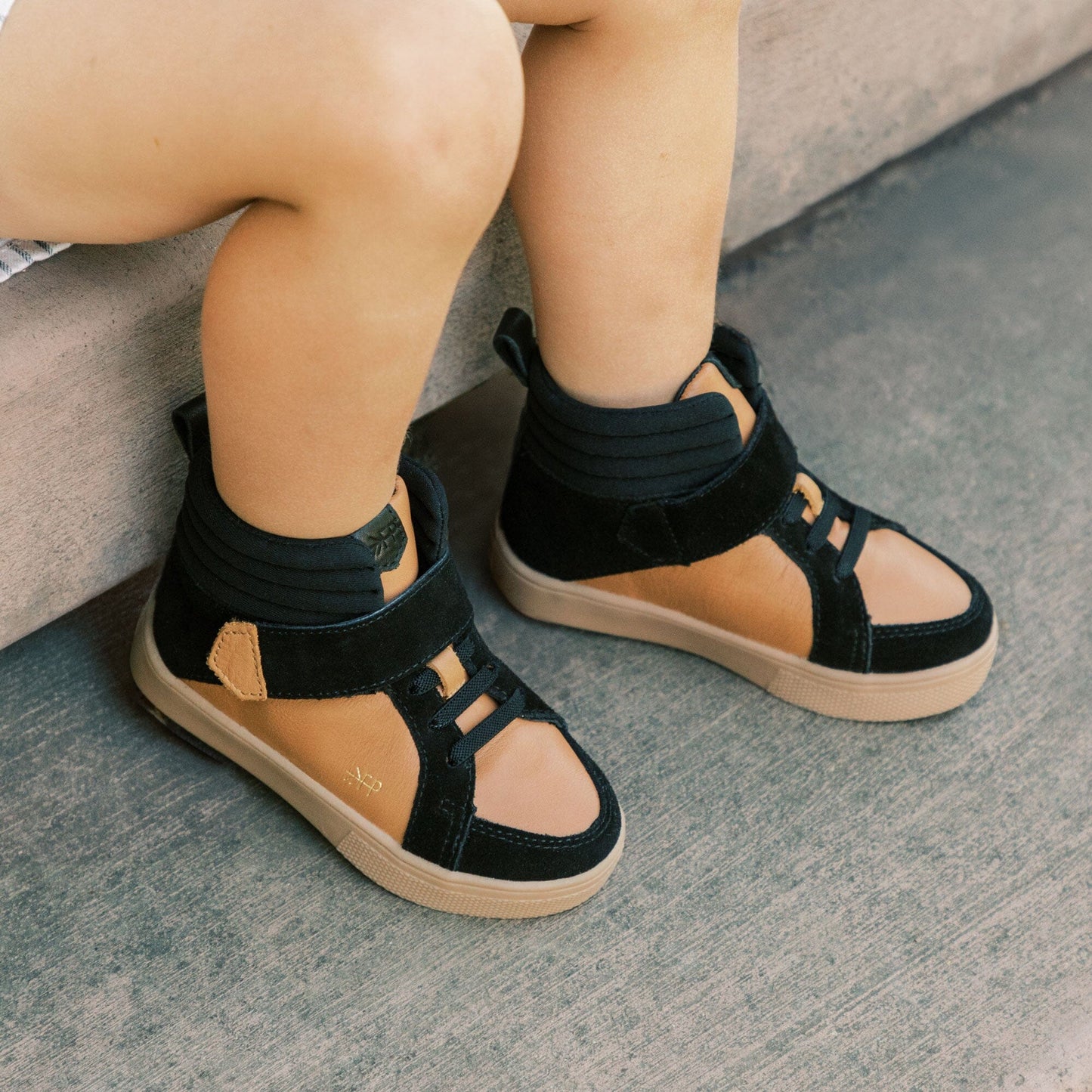 Sepia Brooklyn High Top II Sneaker Brooklyn Kids Sneaker II
