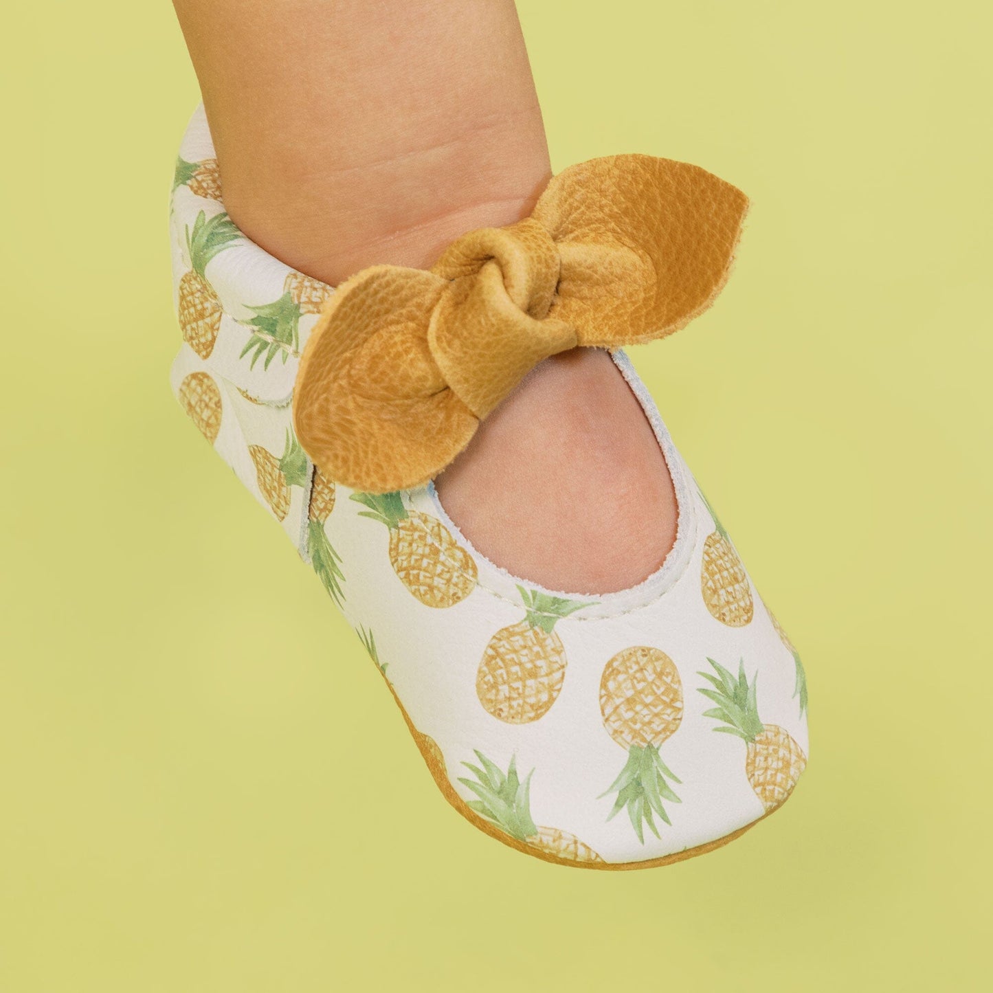 Pineapple Paradise Knotted Bow Mocc Knotted Bow Mocc Soft Sole