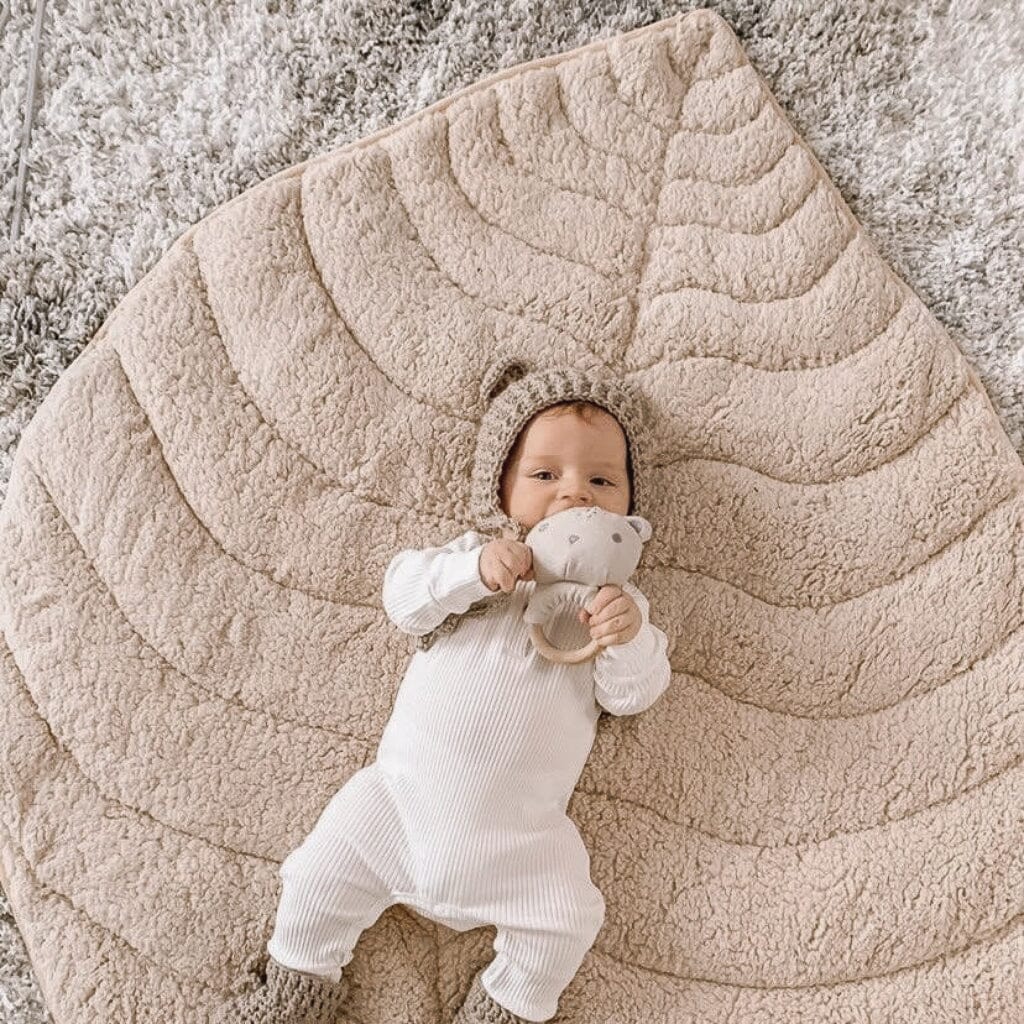Leaf Shaped Sherpa & Cotton Baby Playmat - Ivory Jabaloo
