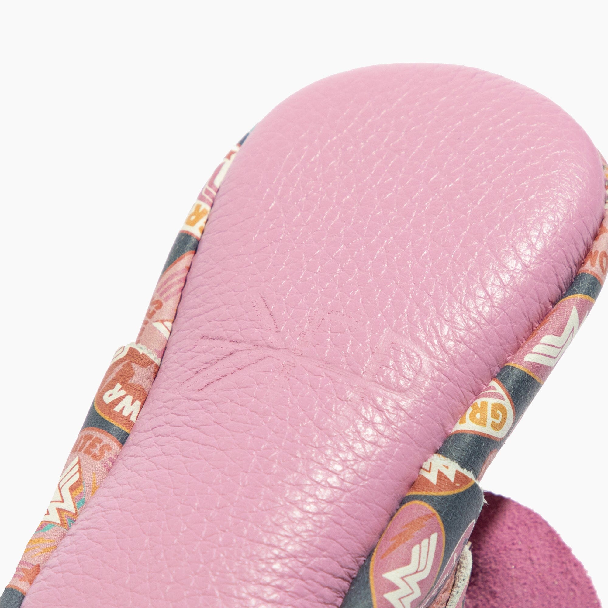 Wonder Woman™ Girl Power Knotted Bow Baby Shoe Knotted Bow Mocc Soft Sole