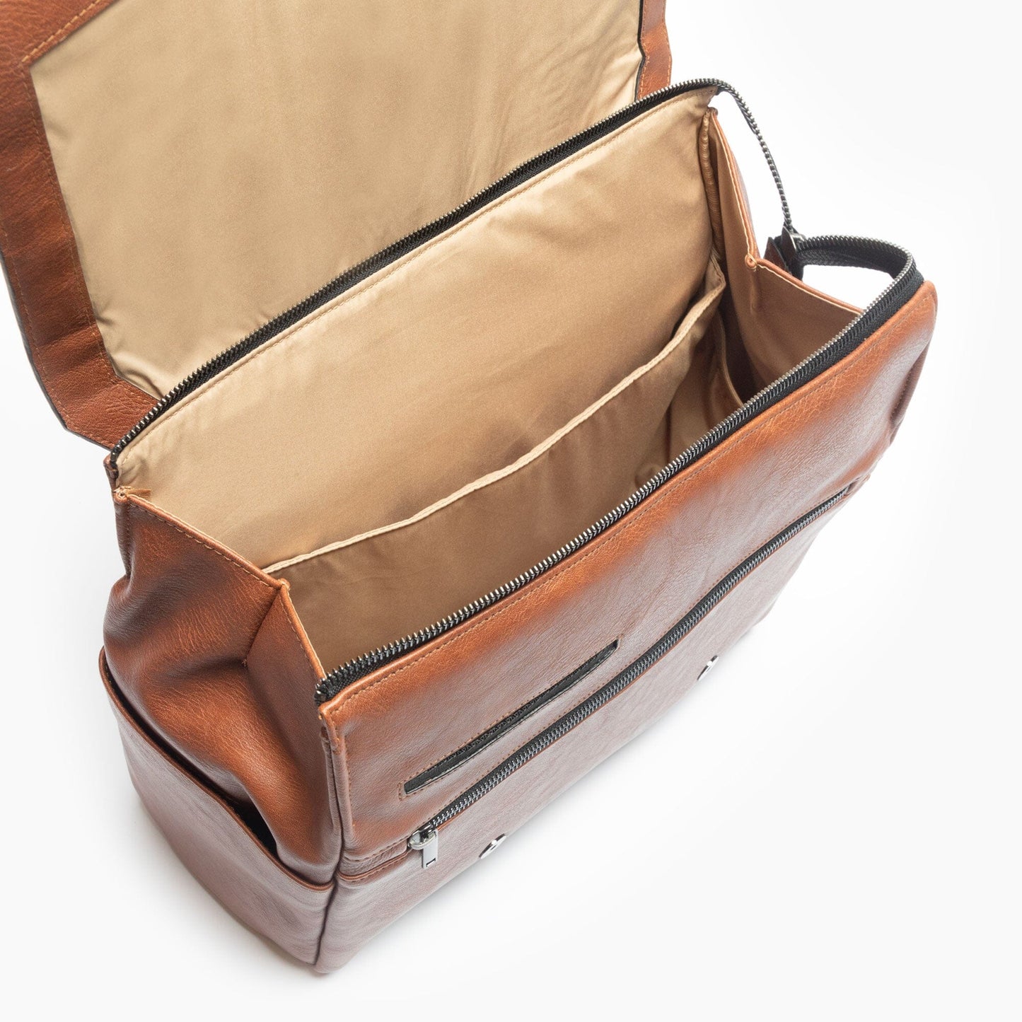 Amber Cambridge Messenger Bag | Pre-Order Cambridge Messenger Bag Diaper Bag