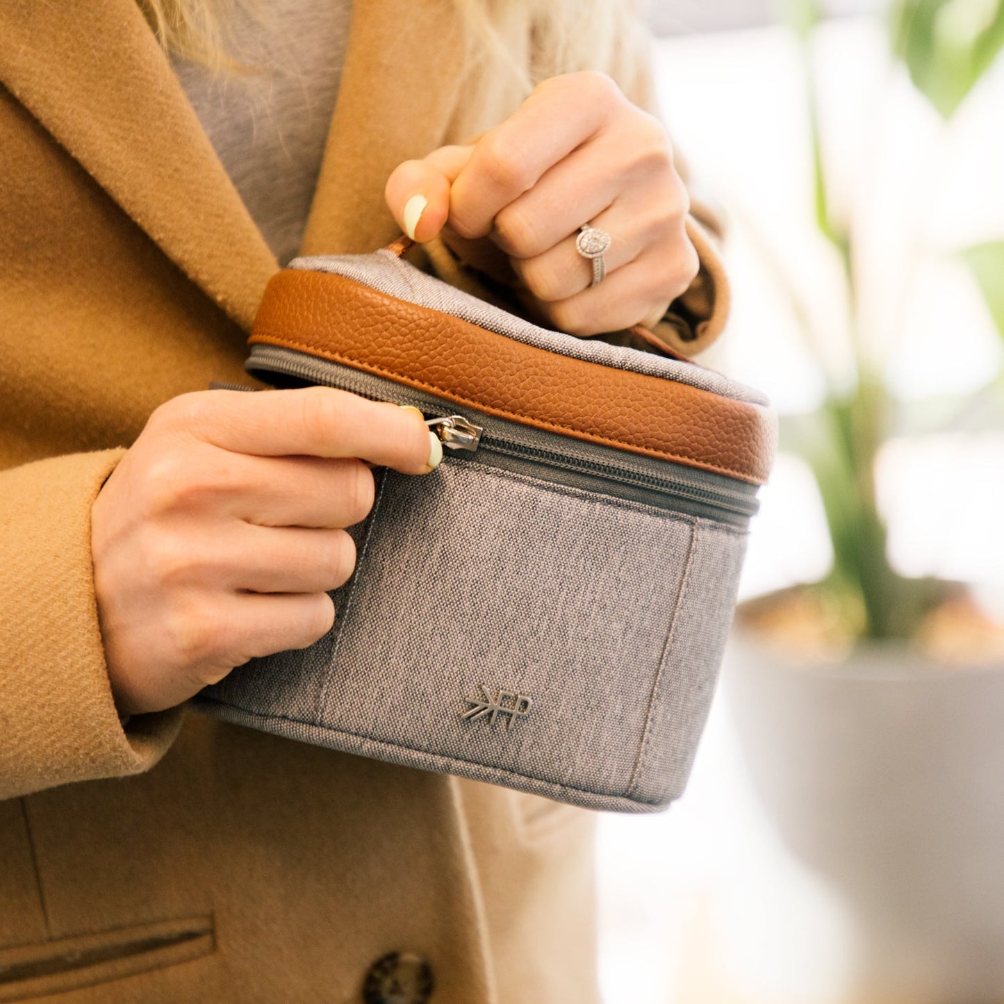 Graphite Marseille Small Catchall Marseille Small Catchall Bag Accessory