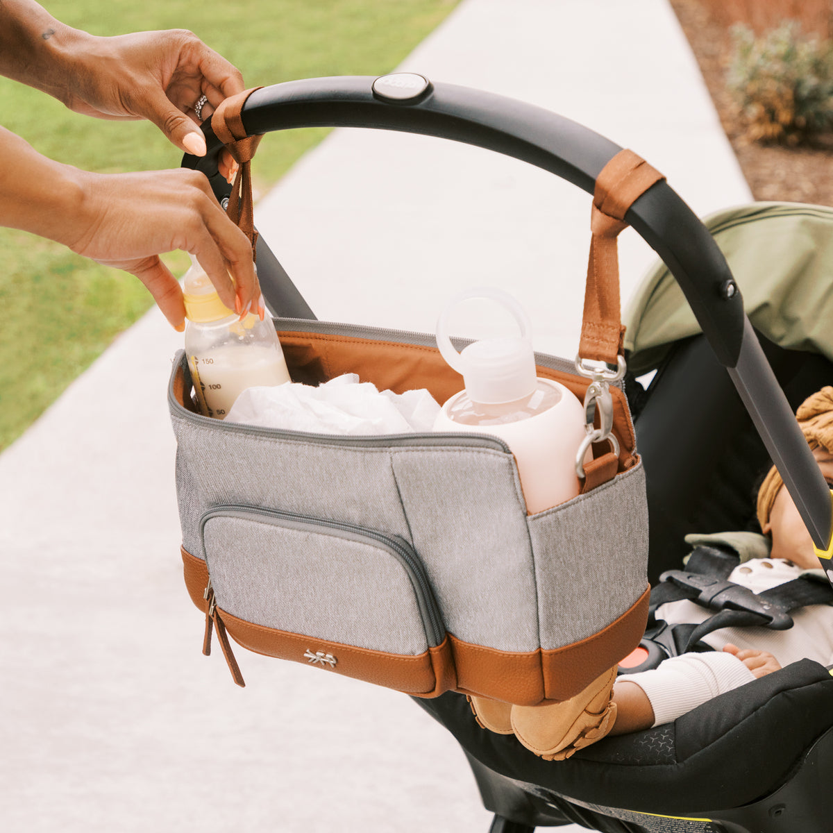 Graphite Marseille Stroller Caddy Marseille Stroller Caddy Bag Accessory