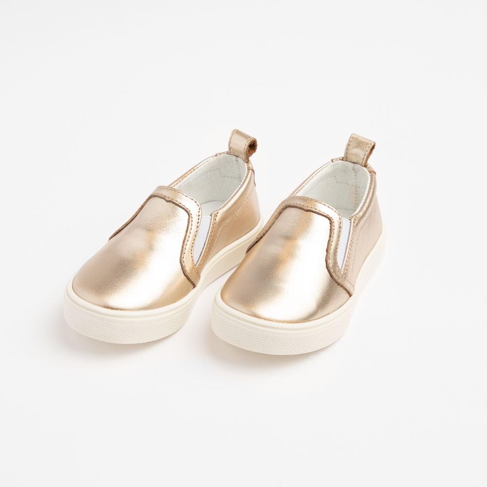 Freshly Picked Slip-On Sneaker (Toddler/Little Kid) Girl's Shoes Platinum : 9 Toddler M