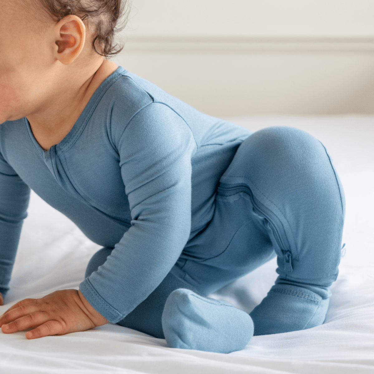 Baby Bamboo Pajamas w/ DreamCuffs® Pajamas Dreamland Baby 