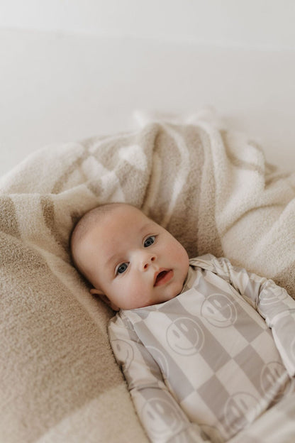 Bamboo Knotted Gown | Smile Checkerboard Knotted Gown forever french baby 