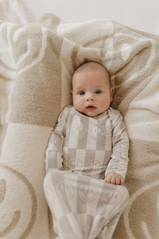 Bamboo Knotted Gown | Smile Checkerboard Knotted Gown forever french baby 