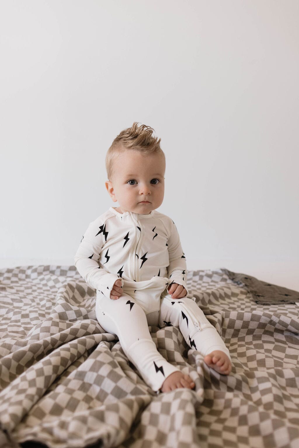 Bamboo Zip Pajamas | White & Black Lightning Bolt forever french baby 