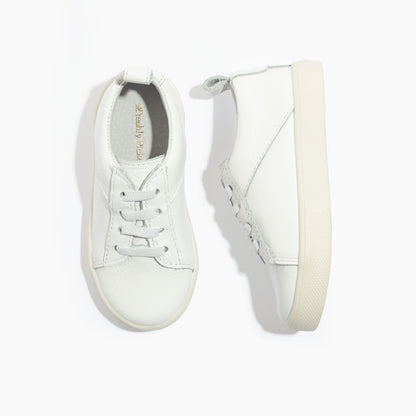 White Classic Lace Up II Sneaker Kids - Classic Sneaker Kids Sneaker II 