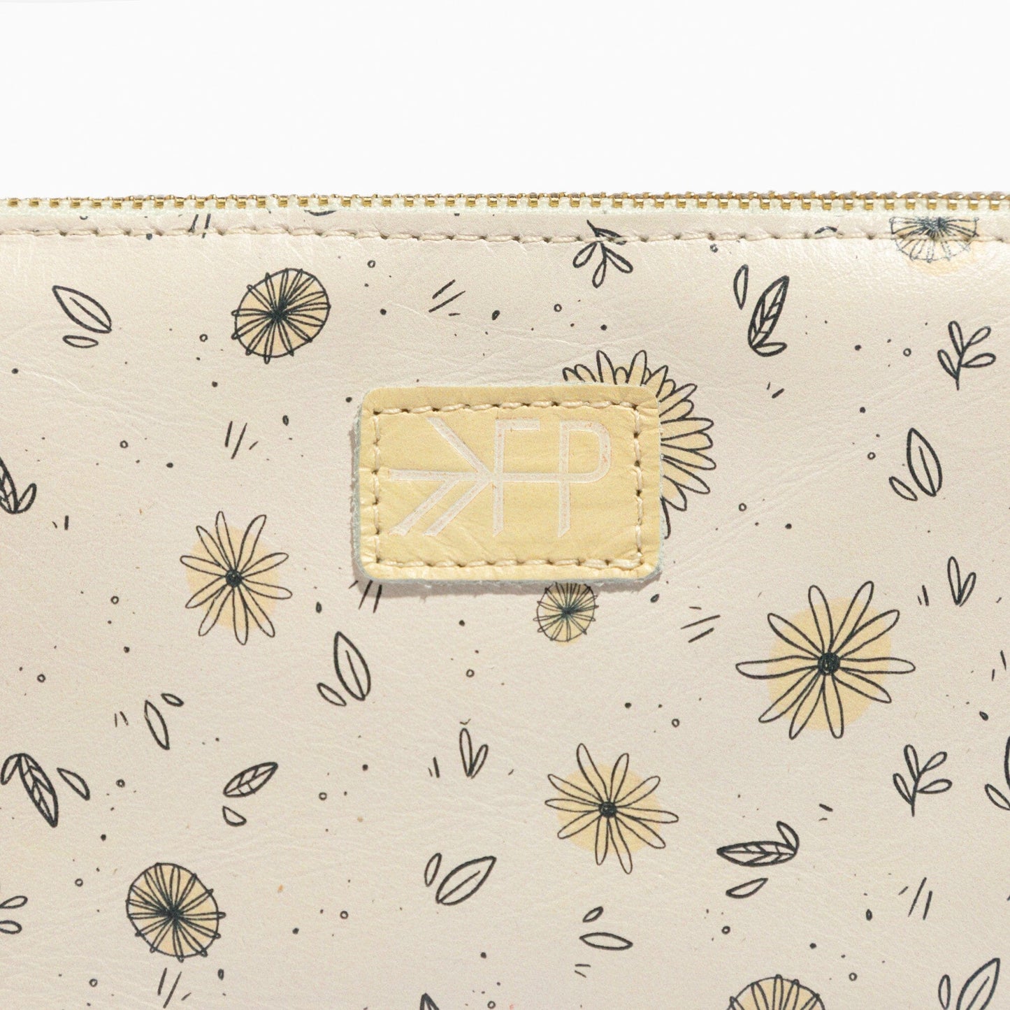 Gilmore Girls Daisy Utility Pouch Utility Pouch In House Bag 