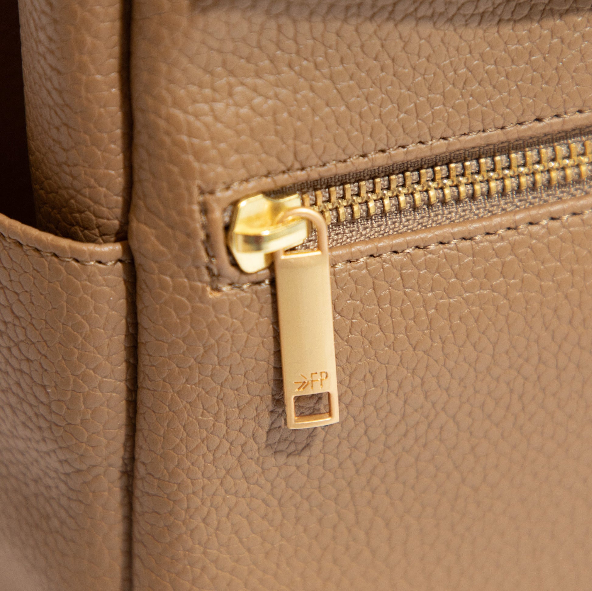 Toffee Classic Diaper Bag II Classic Diaper Bag II Diaper Bag 