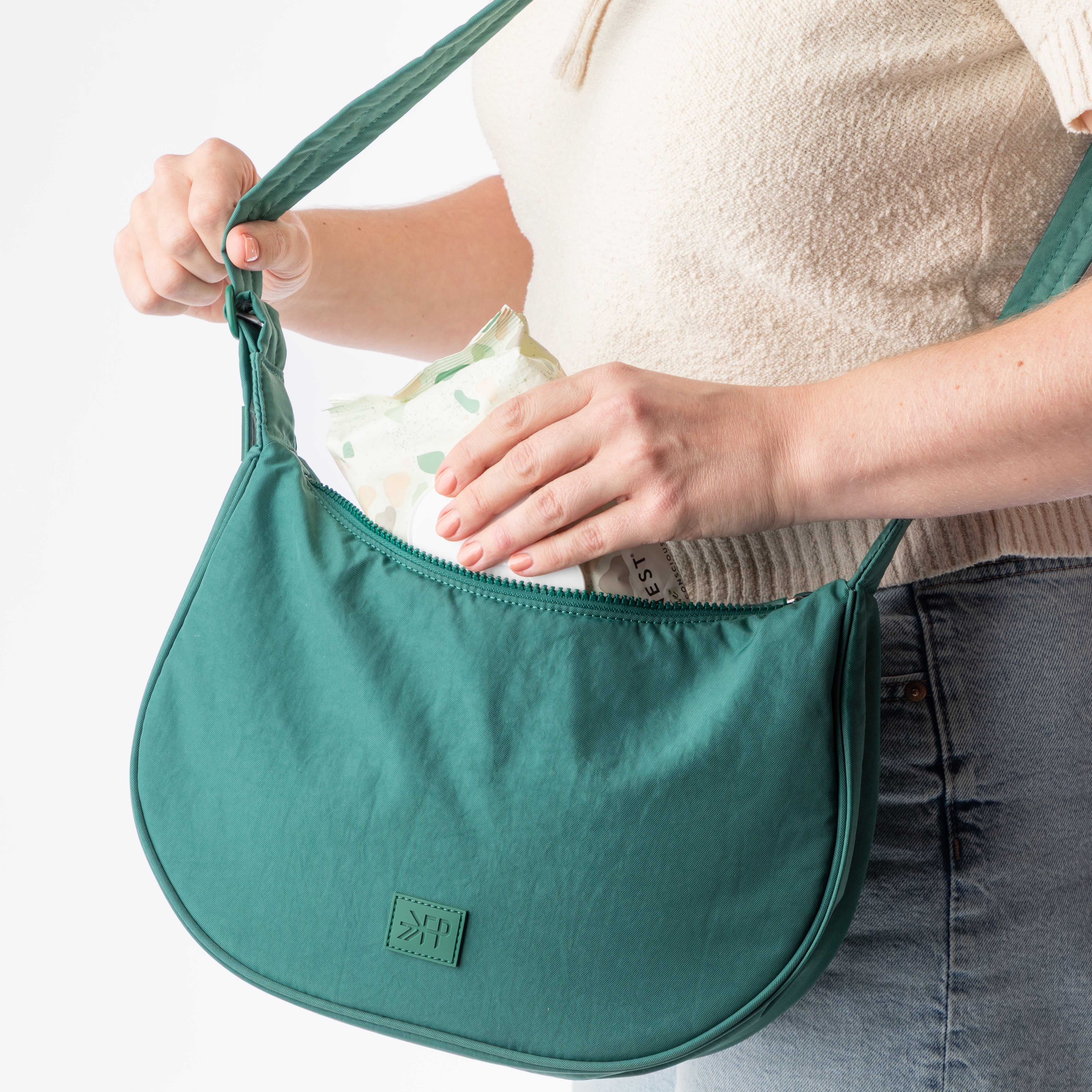 Ebony Zurich Crossbody | Best Crossbody For Moms – Freshly Picked