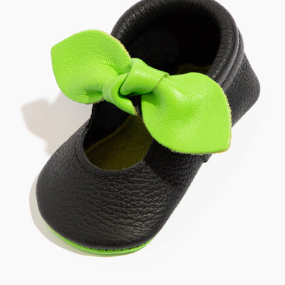 Wicked Witch of the West™ Knotted Bow Baby Shoe Knotted Bow Mocc Soft Sole 