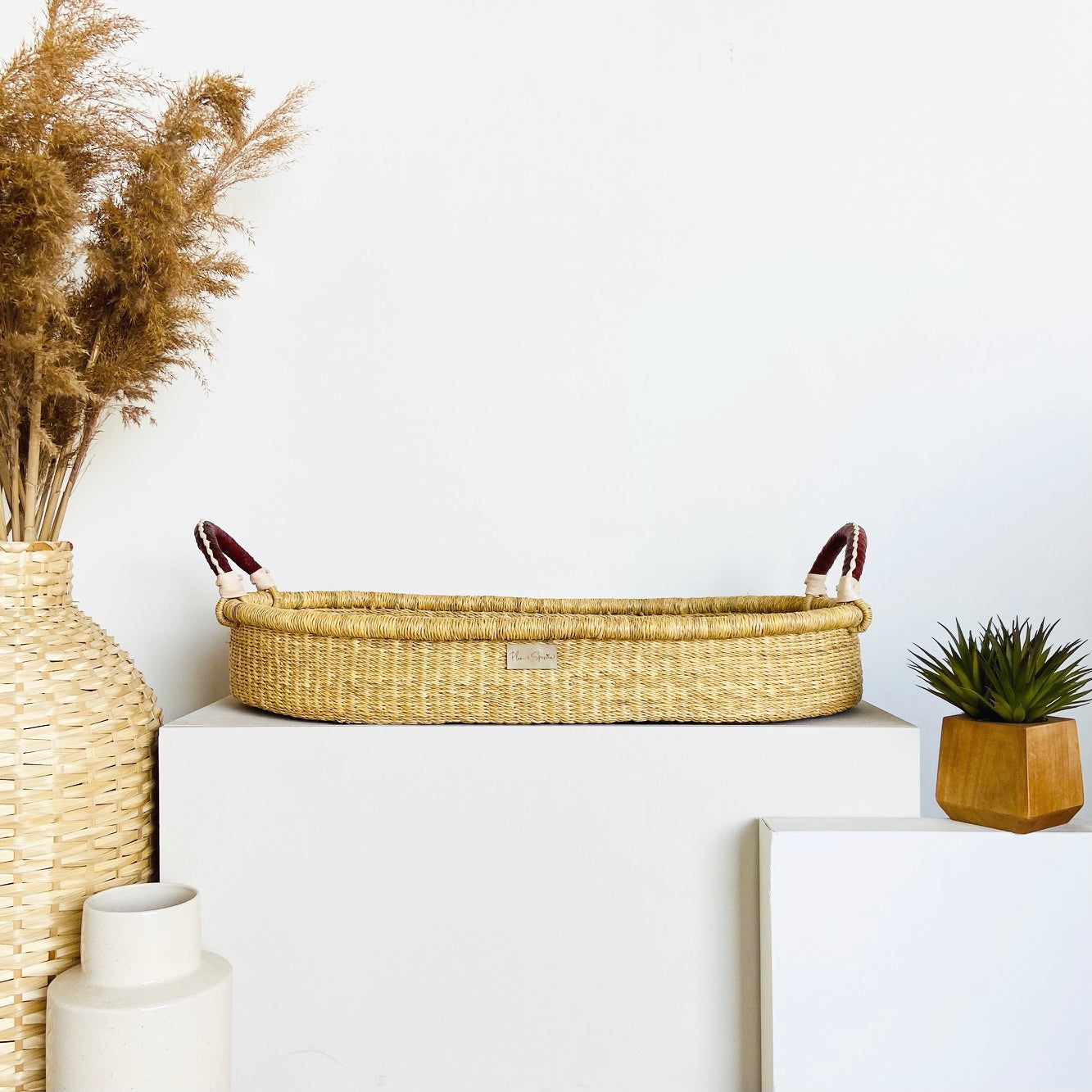 Natural Changing Basket Cognac + Cream Handle