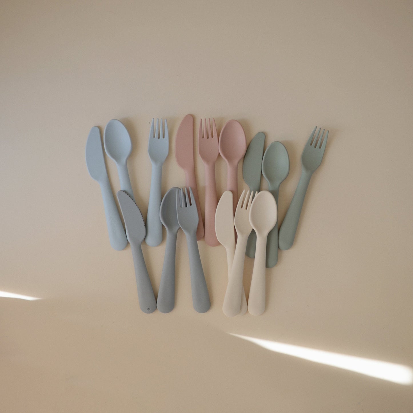 Dinnerware Cutlery Set Dinnerware Mushie 