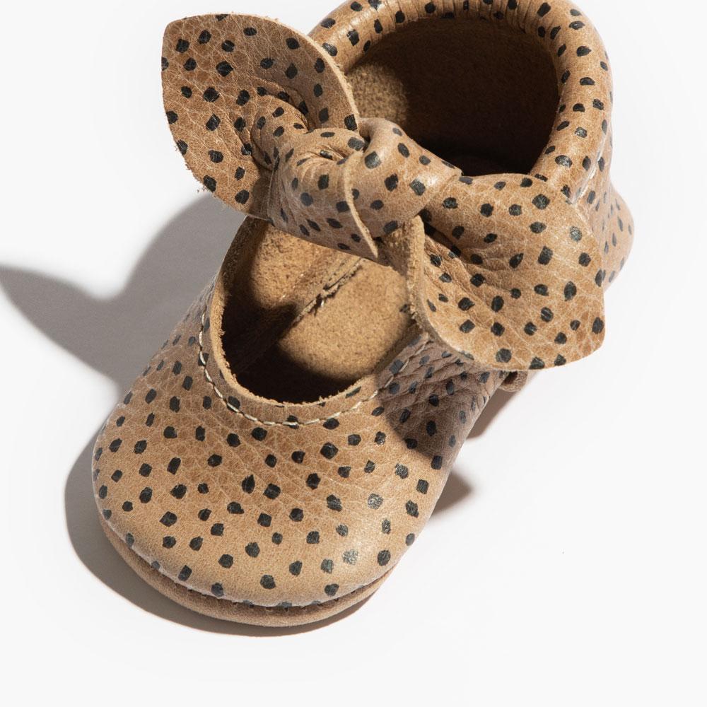 Newborn Almond Speckles Knotted Bow Mocc Knotted Bow Mocc Newborn 