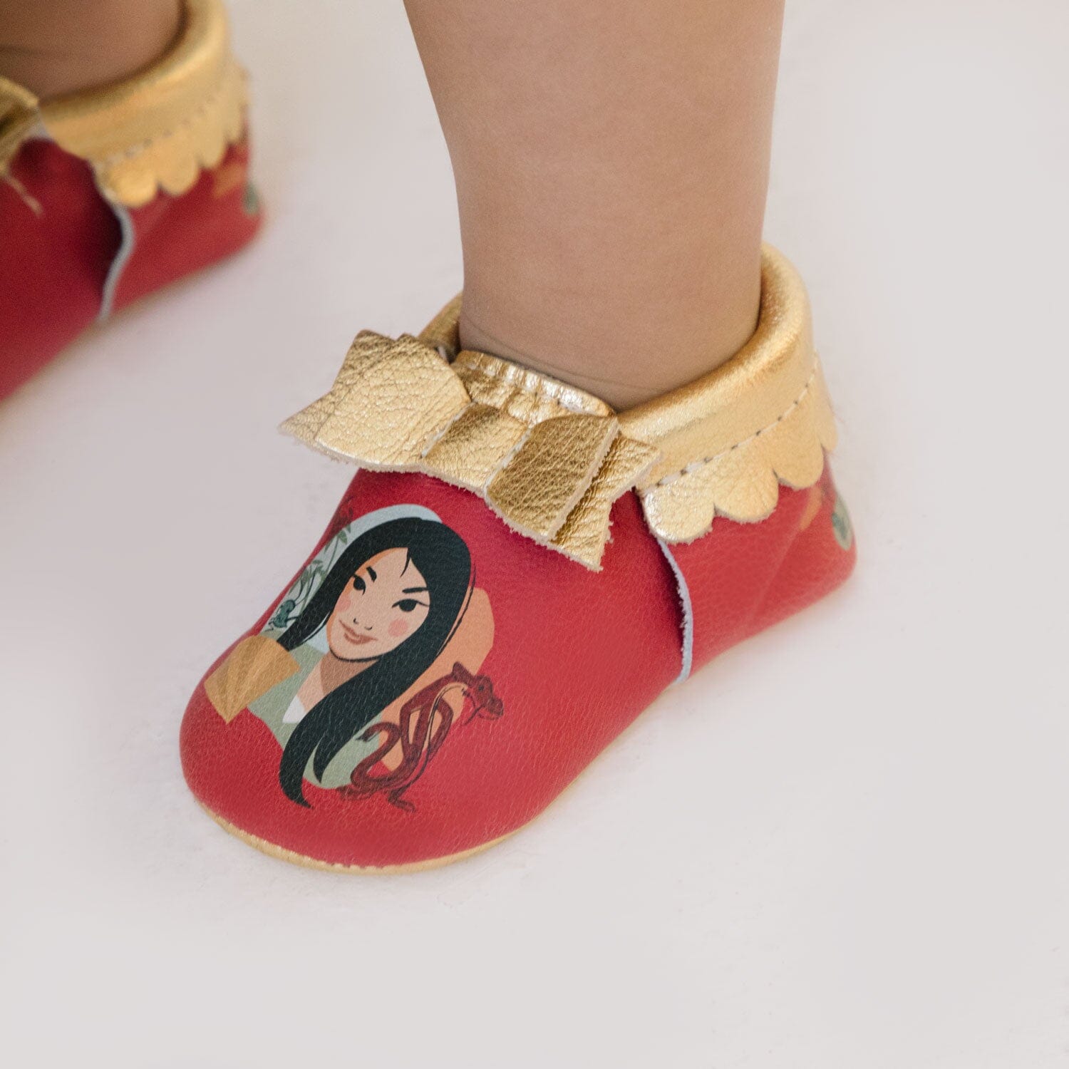 Mulan slippers store