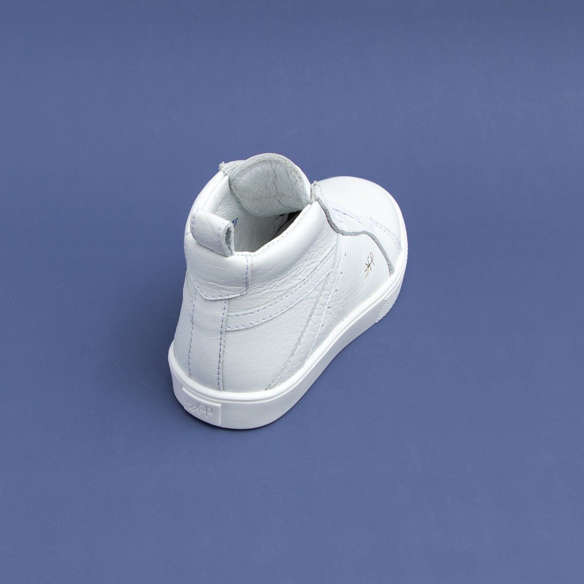 Infant white high top on sale shoes