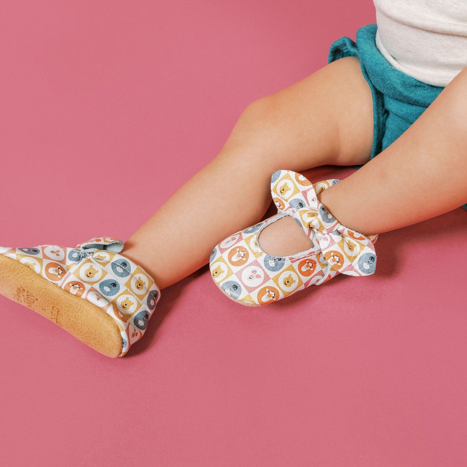Pooh & Friends Knotted Bow Mocc Knotted Bow Mocc Soft Sole 